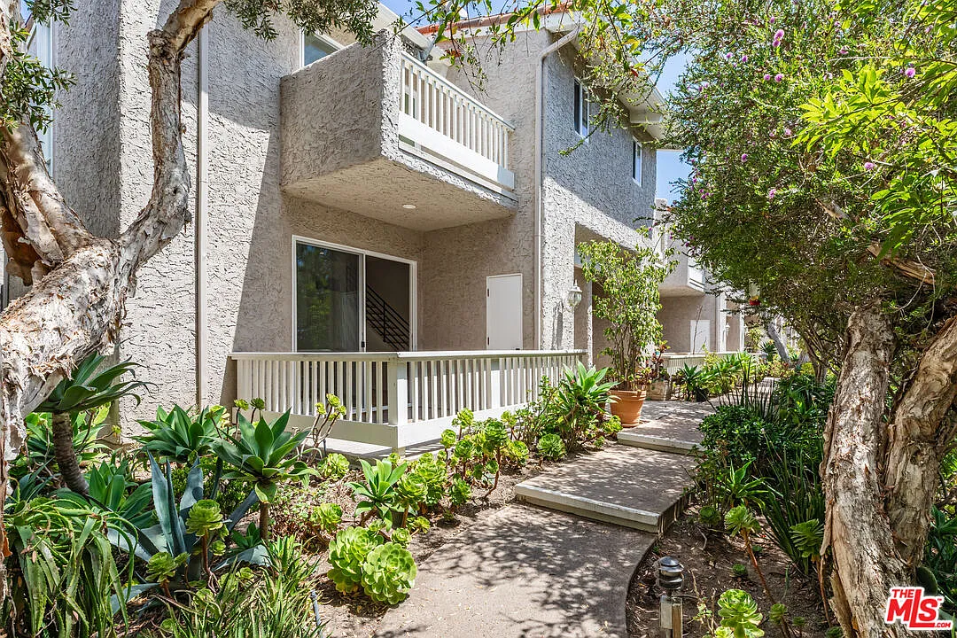 Building Photo - 28368 Rey De Copas Ln