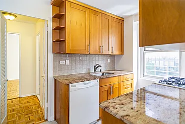 Rented by Century 21 Metropolitan