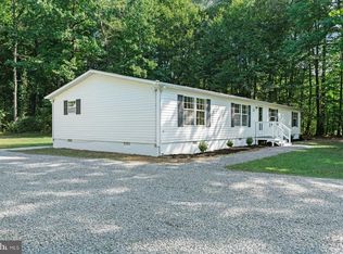 12223 Longleaf Rd, Ruther Glen, VA 22546