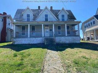 2709 Main St, Hurricane, WV 25526