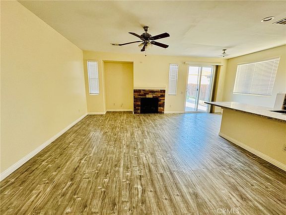4th image of 9329 Sable Ridge Ave