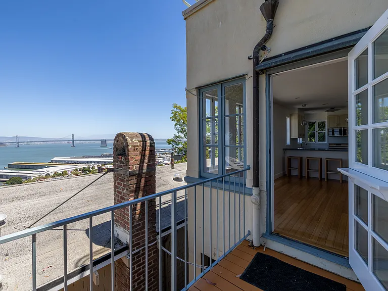 348 Greenwich St — Photo 21