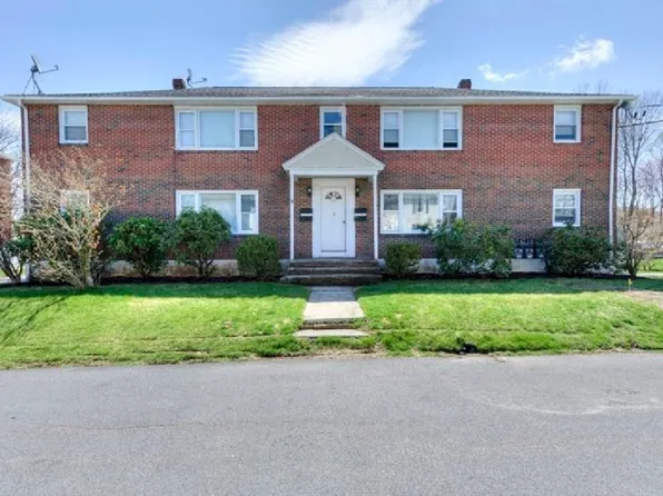 10 Vecchia St APT D, Webster, MA 01570
