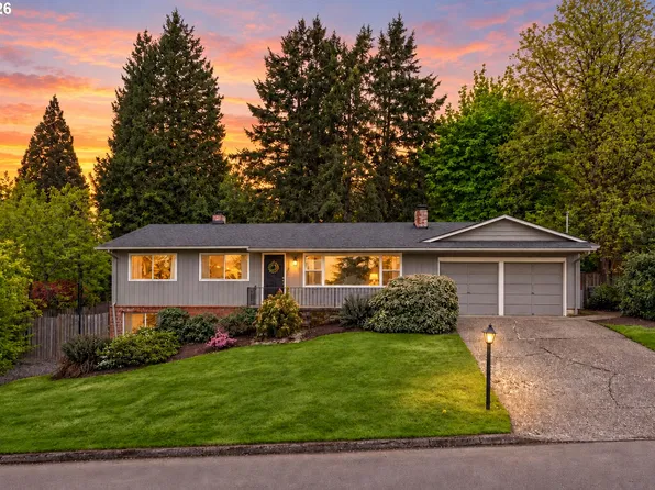 2800 Rainier Pl, West Linn, OR 97068
