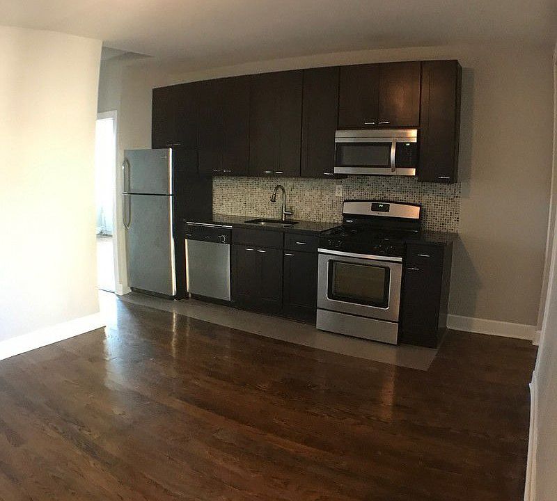 1st image of 1020 President St #4