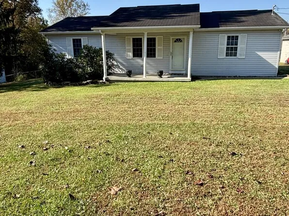 6 Drennen Ln, Oak Hill, WV 25901