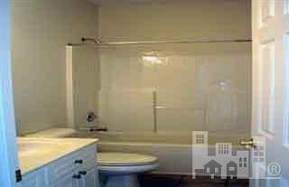 2nd image of 1023 W Cordgrass Lane