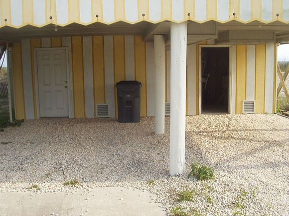carport/storage rooms