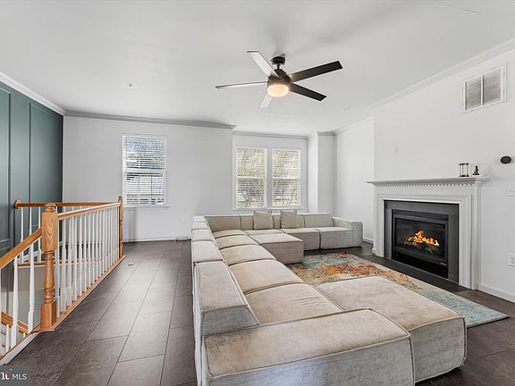 5th image of 239 Buckeye Cir