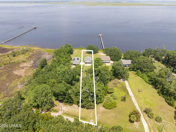 115 Coosaw River Drive, Beaufort, SC 29907