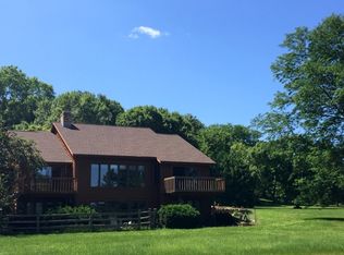 4660 Stonewood Dr, Middleton, WI 53562