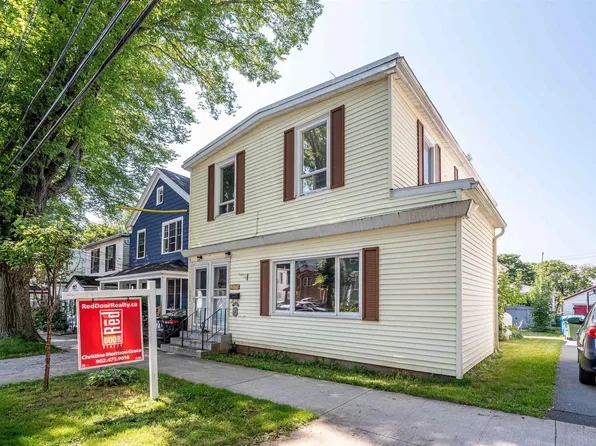 6355/6357 Cork St, Halifax, NS B3L 1Z3