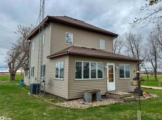 2761 Dows Williams Rd, Dows, IA 50071