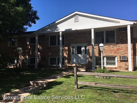 2nd image of 3017 Verndale Ave #63