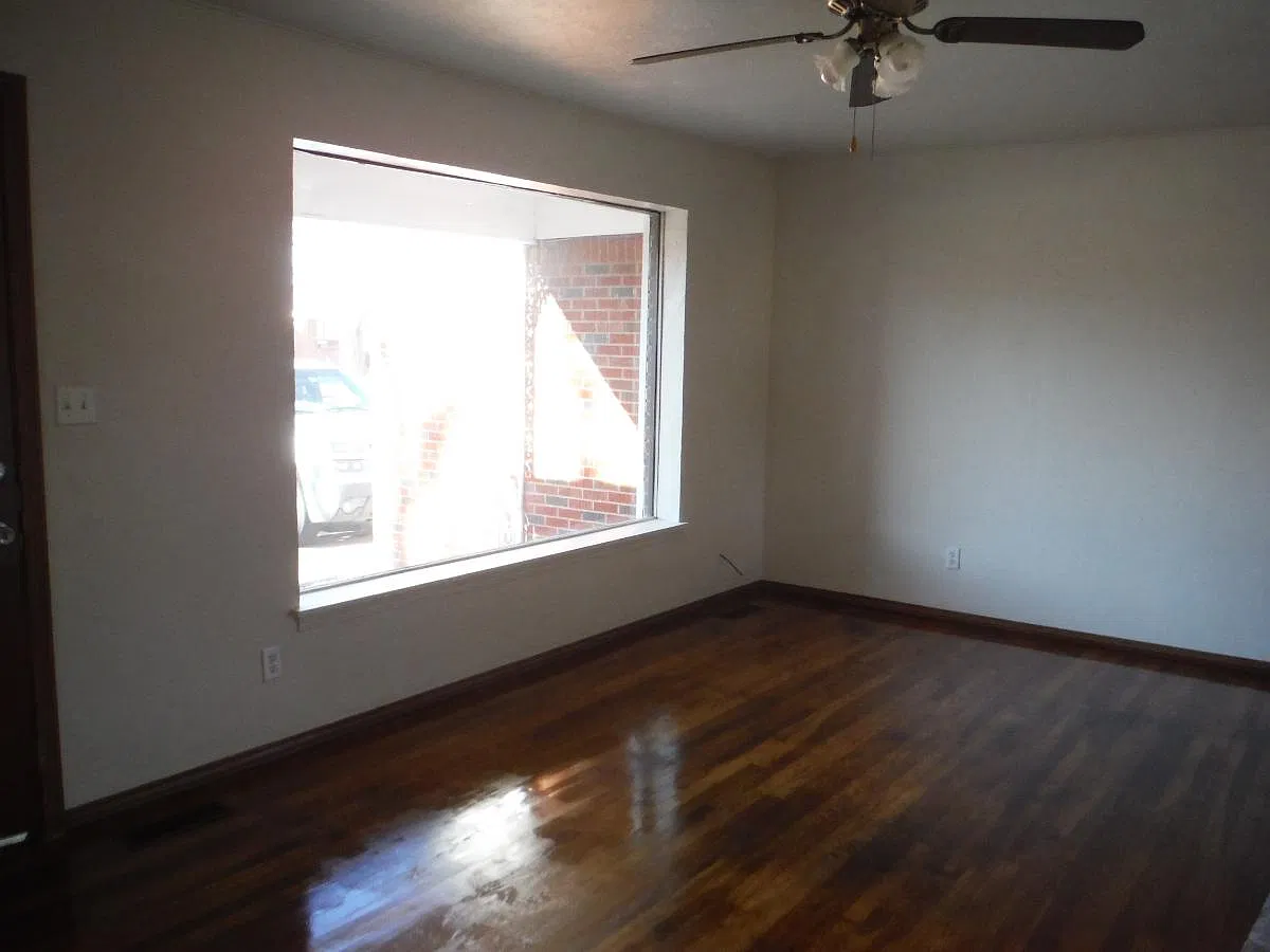 2 bed, 900 sqft, $1,065 — Photo 4