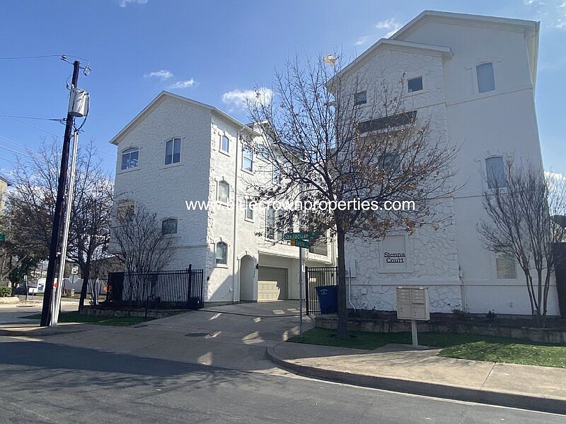 1st image of 1529 Sienna Ct