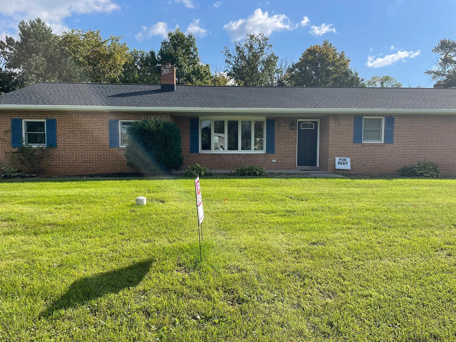 2 bed, 1356 sqft, $2,500 — Photo 3