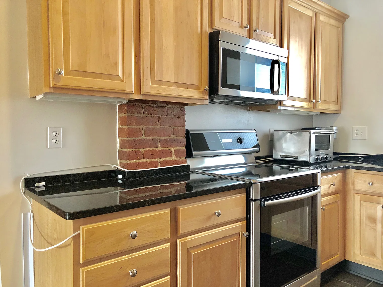 1 bed, 850 sqft, $2,700 — Photo 4