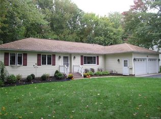 3166 Weller Dr, Eden, NY 14057