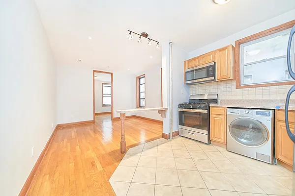 Rented by Living New York | media 1