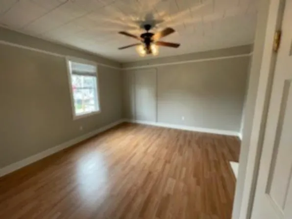 536 4th St #536, Gretna, LA 70053