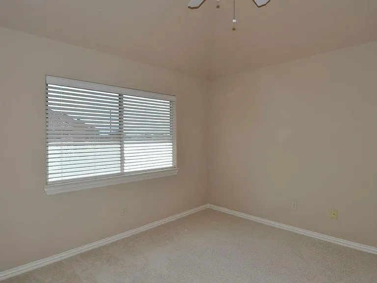 2055 Spring Cedar Ln — Photo 14