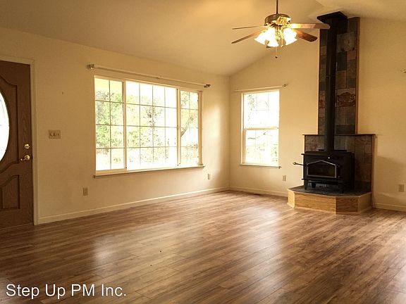 3rd image of 16550 Serene Acres Dr