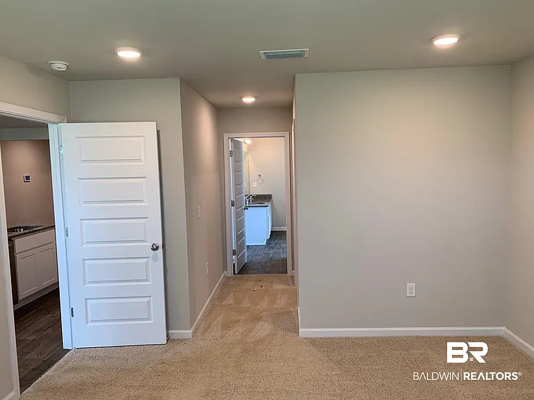 8317 Harmon St — Photo 9