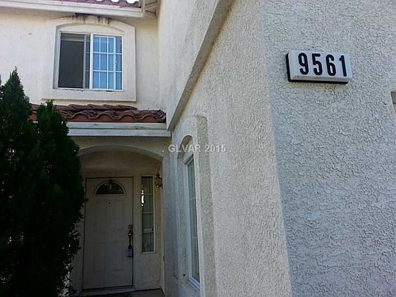 2nd image of 9561 Camelback Peak Ct