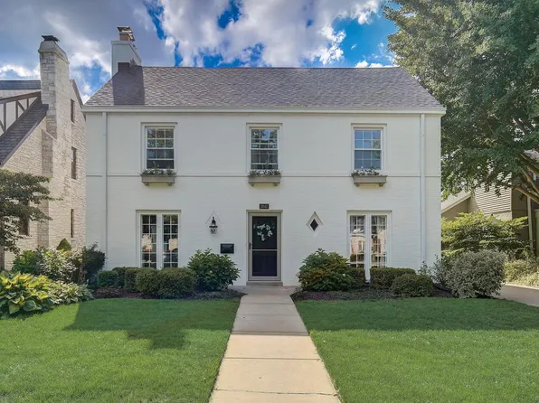 2645 Pasadena BOULEVARD, Wauwatosa, WI 53226