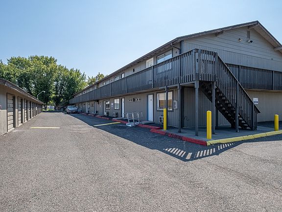 3rd image of 1525 N 16th Ave #25