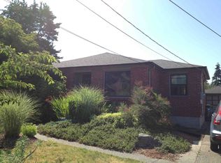 523 NE 90th St, Seattle, WA 98115