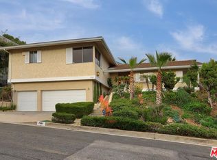 7861 Oceanus Dr, Los Angeles, CA 90046