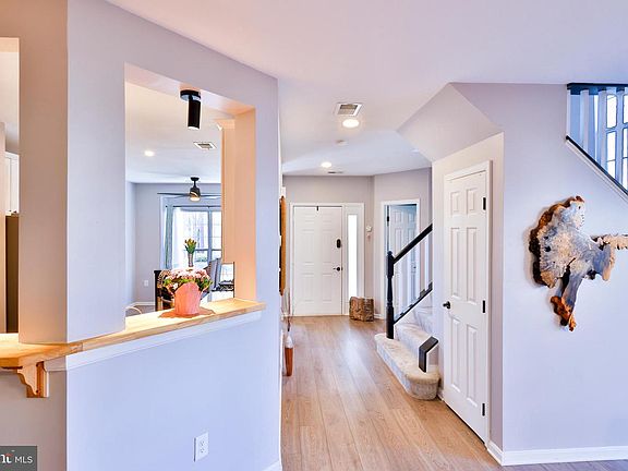 3rd image of 14445 Glencrest Cir #74
