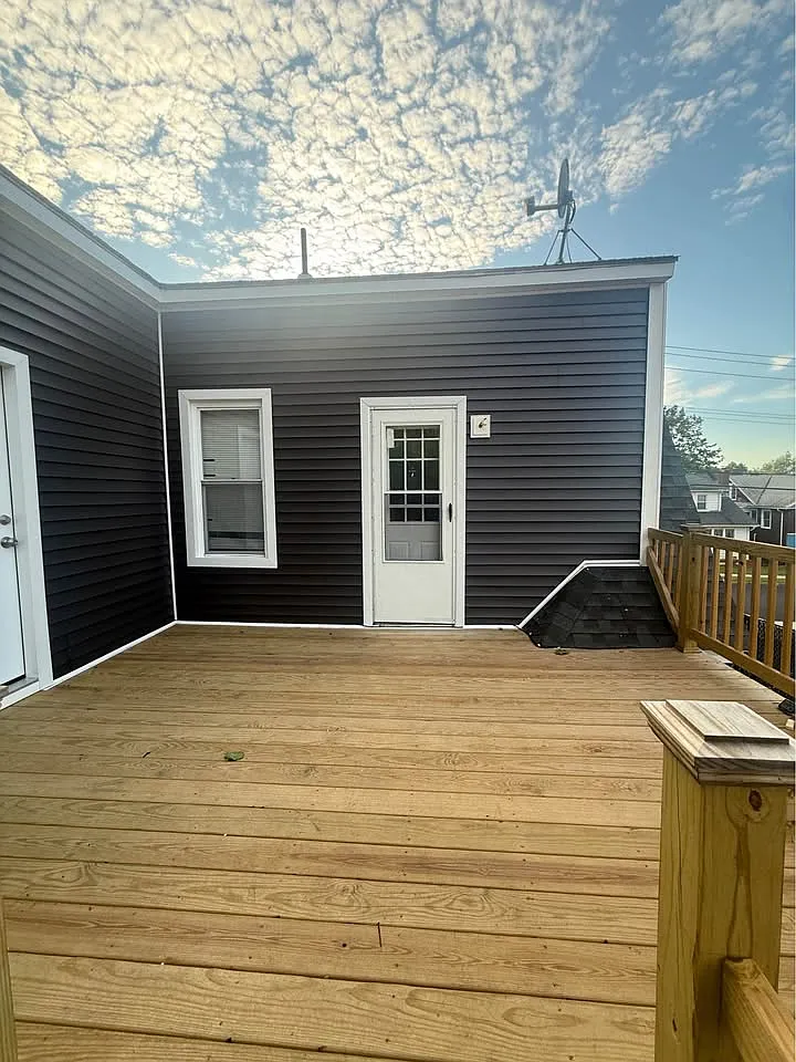 1 bed, 700 sqft, $1,800 — Photo 4