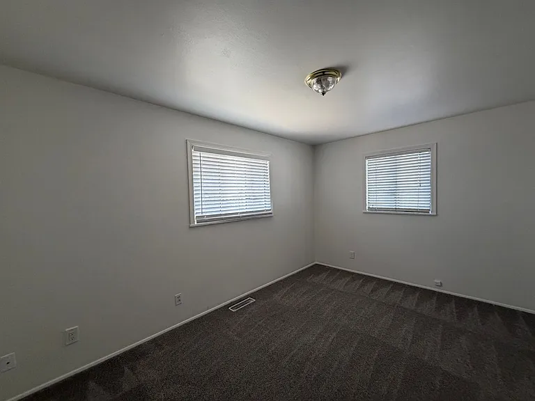 4712 Palo Duro Ave NE — Photo 22