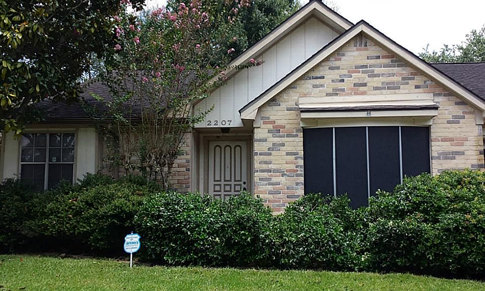 1st image of 2207 Windy Meadow Dr