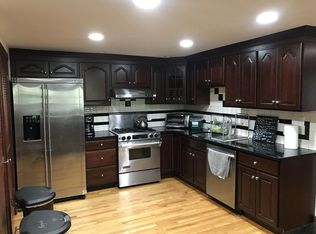 135 Fresh Pond Pkwy #1, Cambridge, MA 02138