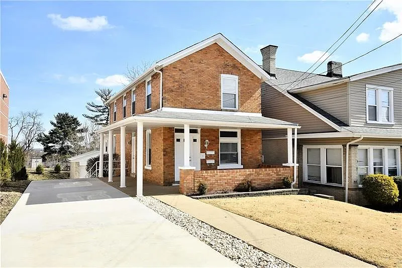 3743 Brownsville Rd