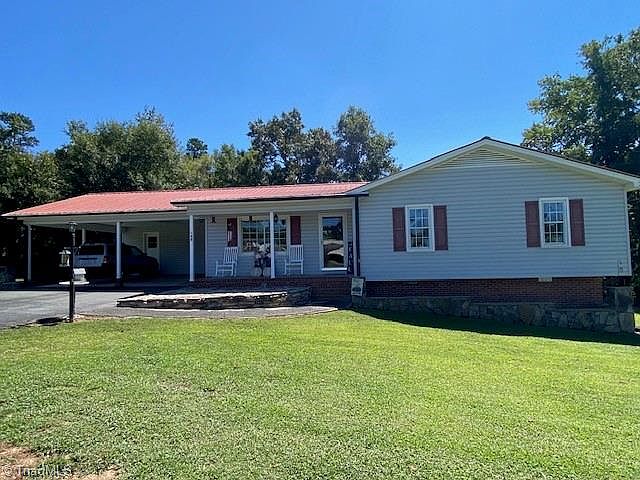 1st image of 149 Seeley Dr