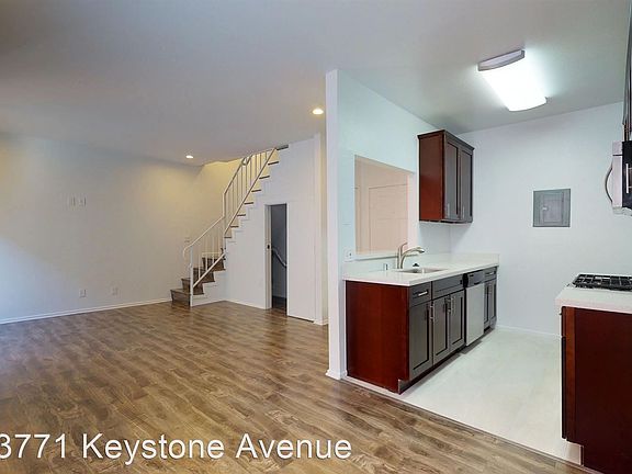 3rd image of 3771 Keystone Ave APT 4