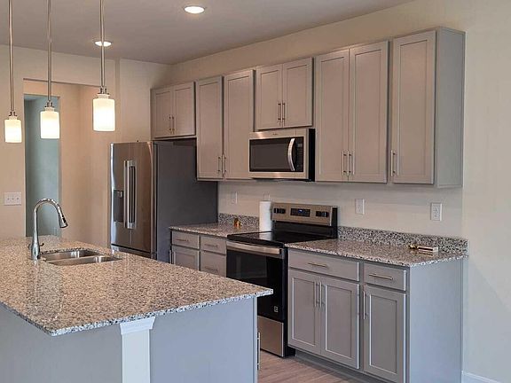 4th image of 3003 Aiken Back Ln