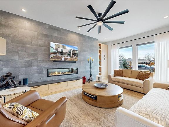 5th image of 2630 Perry Street