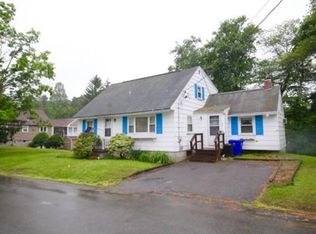 36 Nelton Ave, Taunton, MA 02780