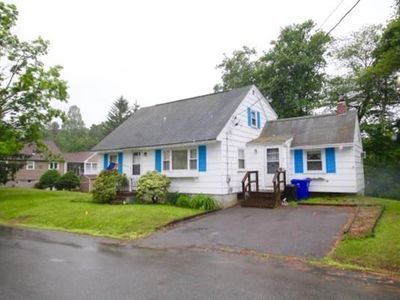 36 Nelton Ave, Taunton, MA, 02780