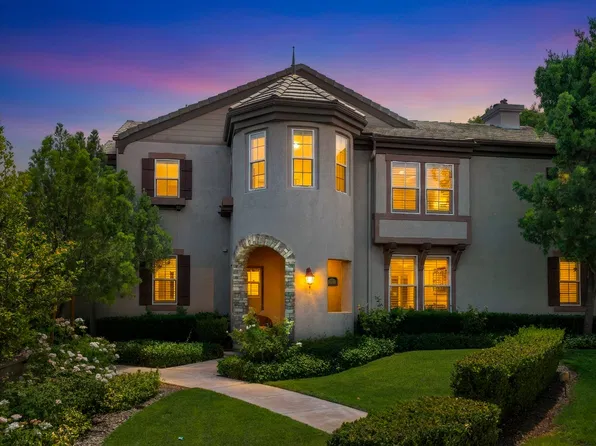 26803 Matisse Ln, Santa Clarita, CA 91355