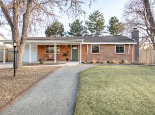 898 S Grape St, Denver, CO 80246