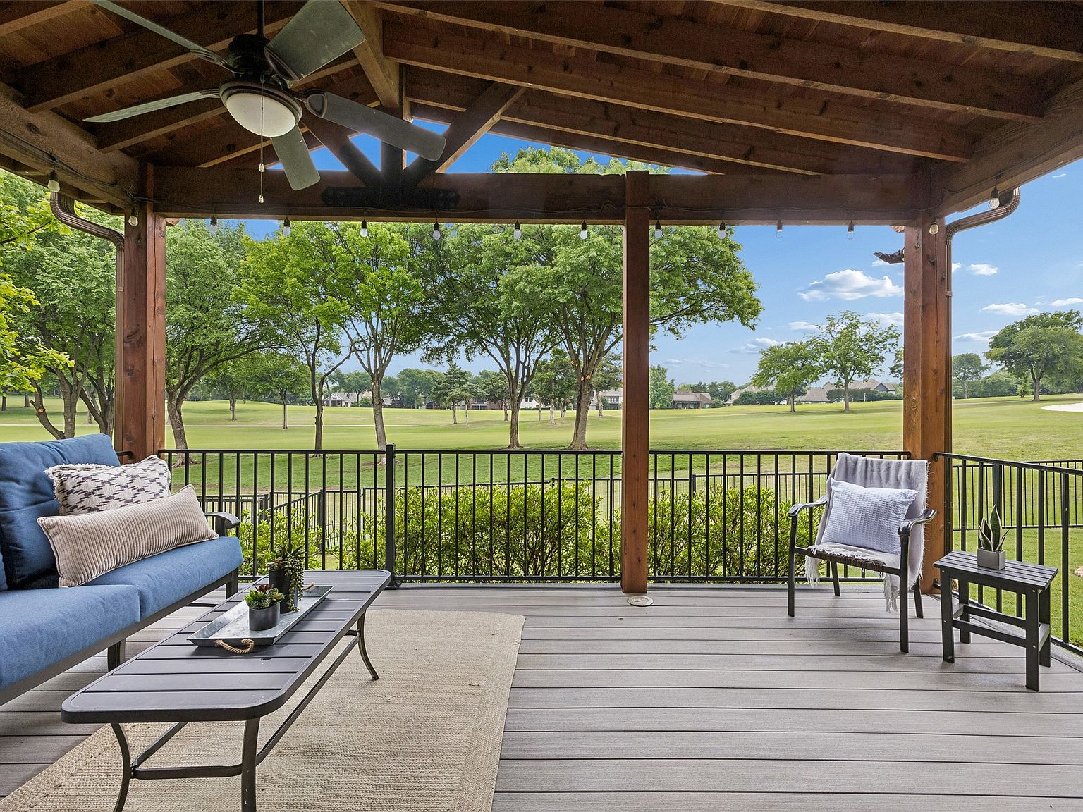 2645 Fairway Ridge Dr