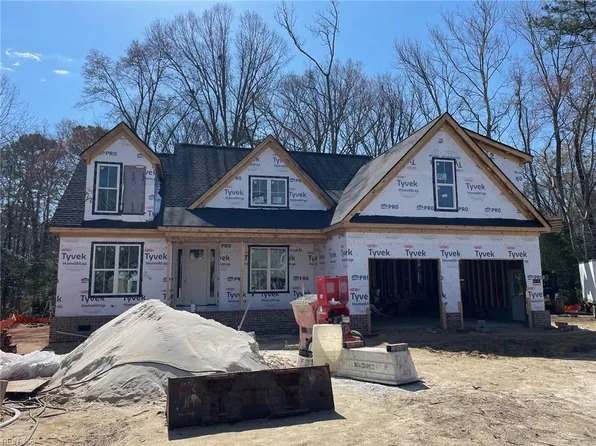 107 Batten Cv, Smithfield, VA 23430