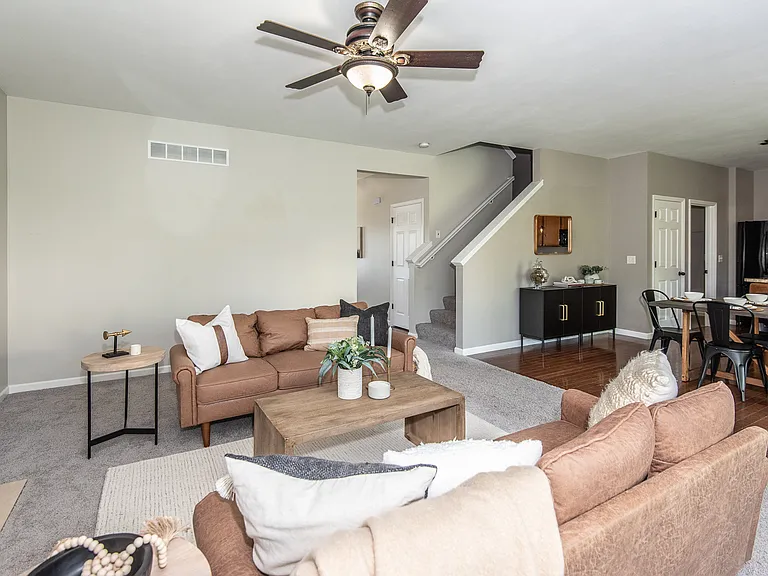 600 Wilmer Meadow Dr — Photo 3